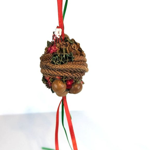 Vintage Handmade Mouse Pinecone Nuts Pomander Ball Christmas Hanging Decor - Picture 7 of 7